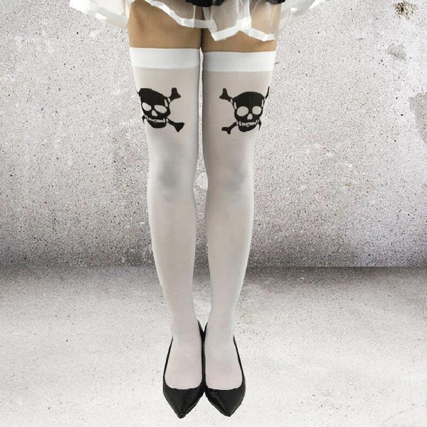 Black Skull Socks