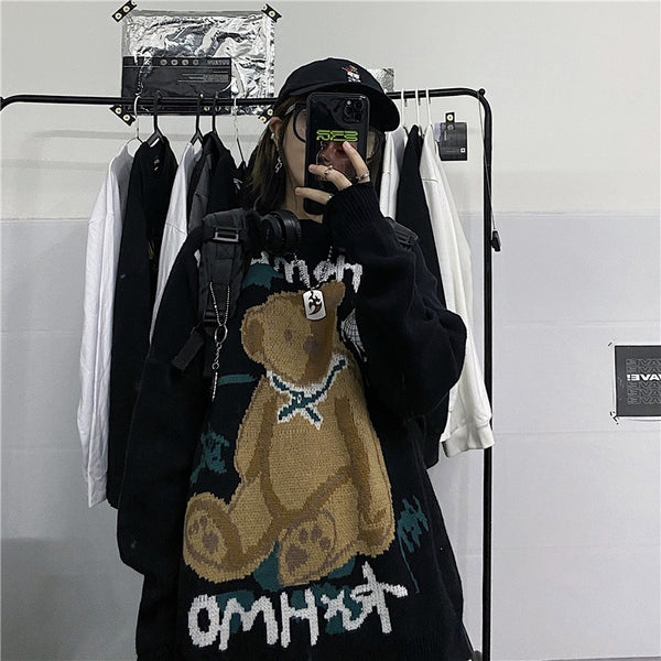 OVERSIZE CARTON BEAR SWEATER