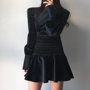 Dark puff sleeve velvet pleated slim dress