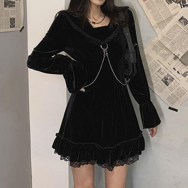 Chain Vintage Velvet Dress