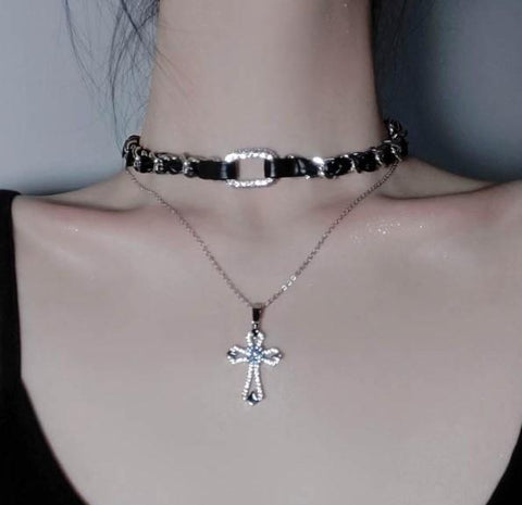 Cross Chain Choker