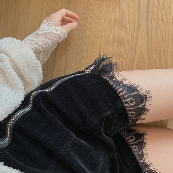 Lace Trim Velvet Black Shorts