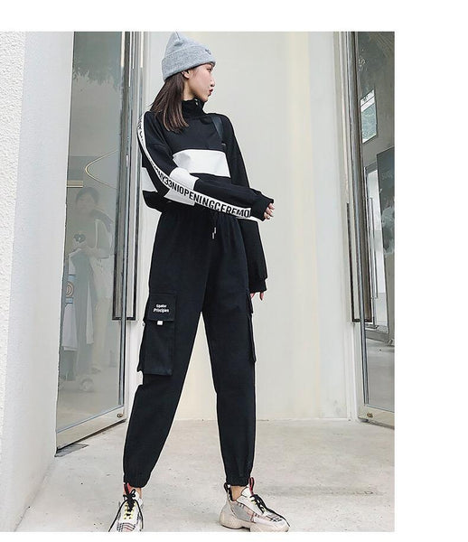 Loose Hoodie and High Waist Street Fashion Cargo Pants