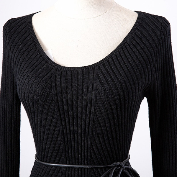 Black Patchwork O-Neck Long Sleeve Lace Up Sweater / Rock Style Female Knitted Tops