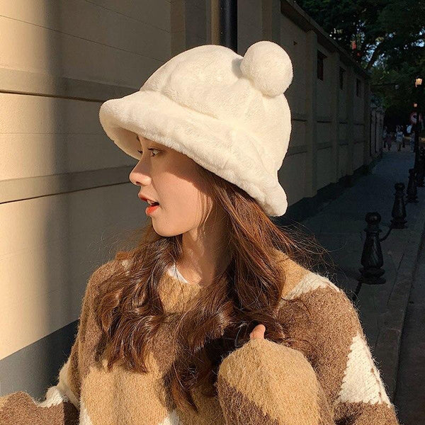 Kawaii Faux Fur Bear Bucket Hat