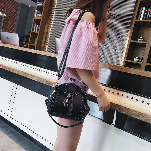 Gothic Rivet Bear Fringe Kiss Lock Chain Crossbody Bag (Available in 5 colors)