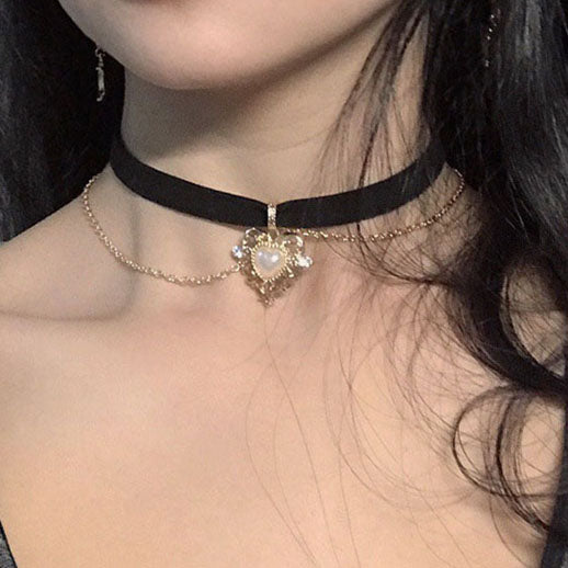 Classical Choker