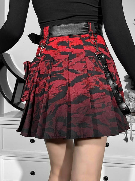 Darkness In Love Pleated Skirt