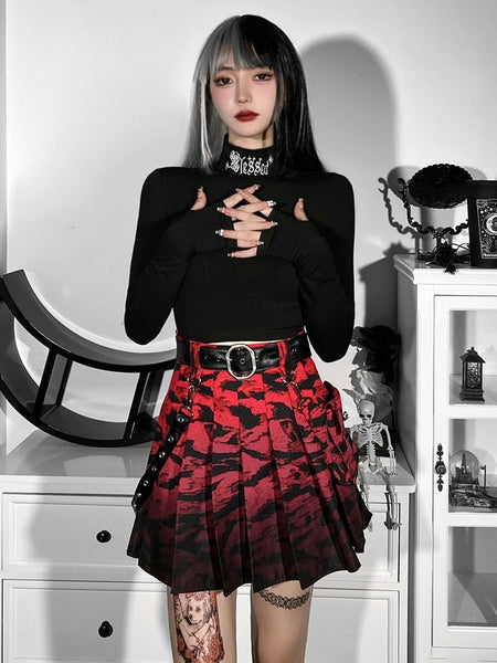 Darkness In Love Pleated Skirt